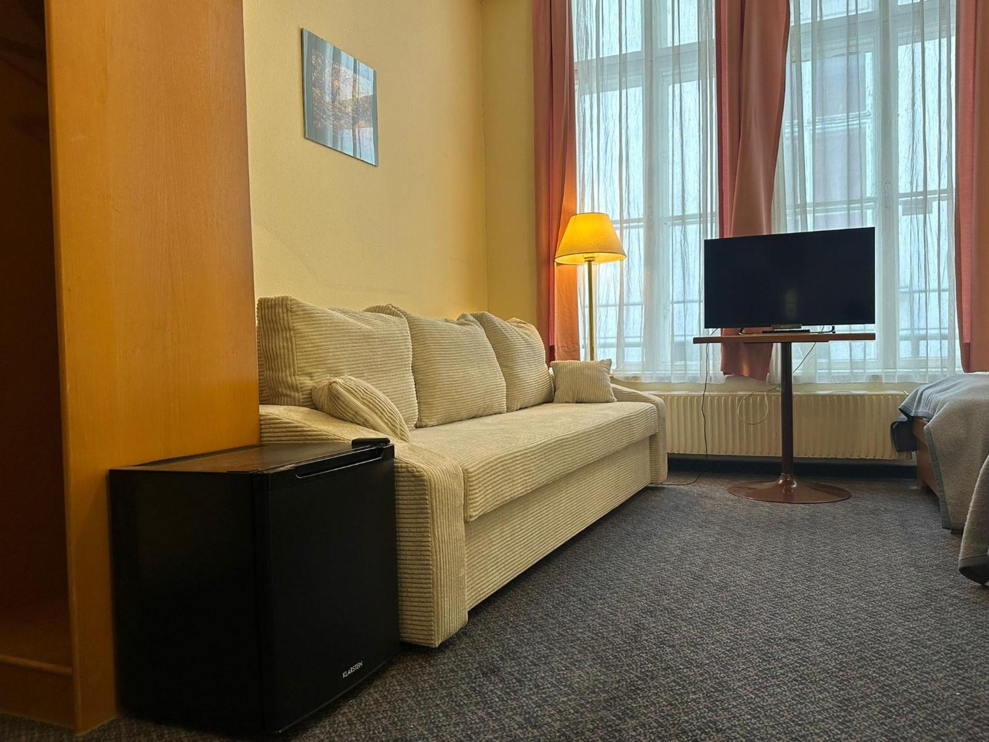 Very Central Apartments, 5 Min To City Center, No Reception Vídeň Exteriér fotografie