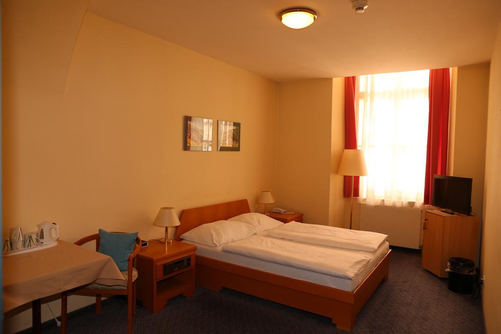 Very Central Apartments, 5 Min To City Center, No Reception Vídeň Exteriér fotografie